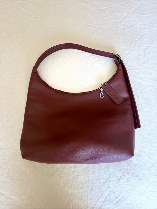 BAGGU Handbags - BAGGU Hobo Bag - Burgundy